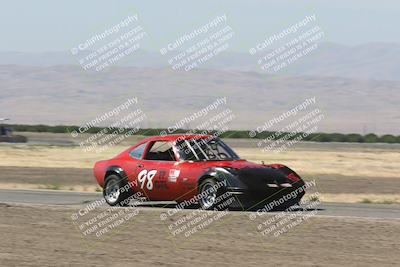 media/Jun-02-2024-CalClub SCCA (Sun) [[05fc656a50]]/Group 5/Qualifying/